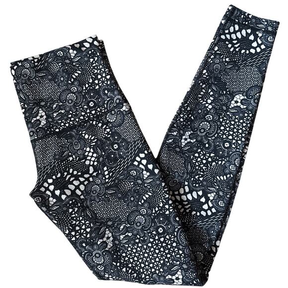 Lululemon Wunder Under Full-On Luon Leggings Pretty Lace Black & White Size 10 - Picture 13 of 13